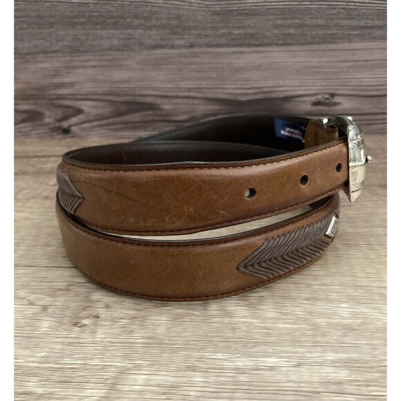 Roundtree and Yorke Brown Leather Belt Mens 38 Embellished Brass Western Concho - Picture 4 of 16
